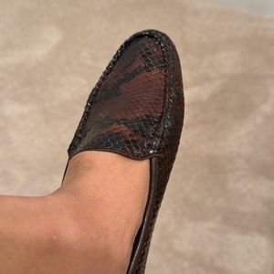 Snakeskin loafers size 6.5